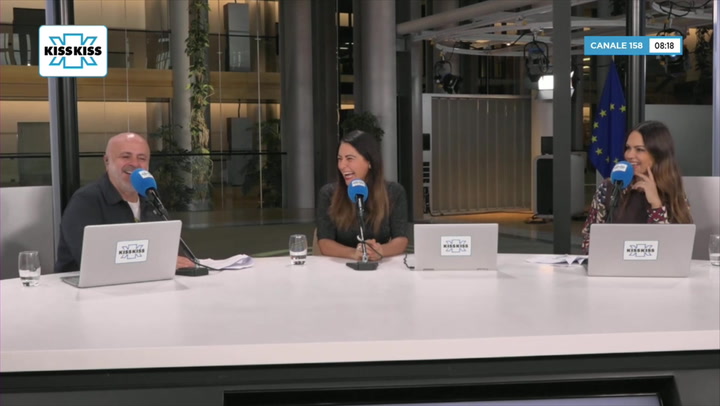 Pina Picierno Vicepresidente del parlamento europeo nel Pippo Pelo Show