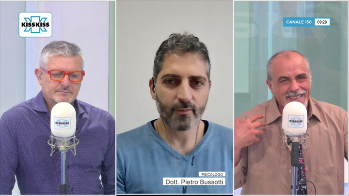 Lo psicologo Pietro Bussotti in Good Morning Kiss Kiss