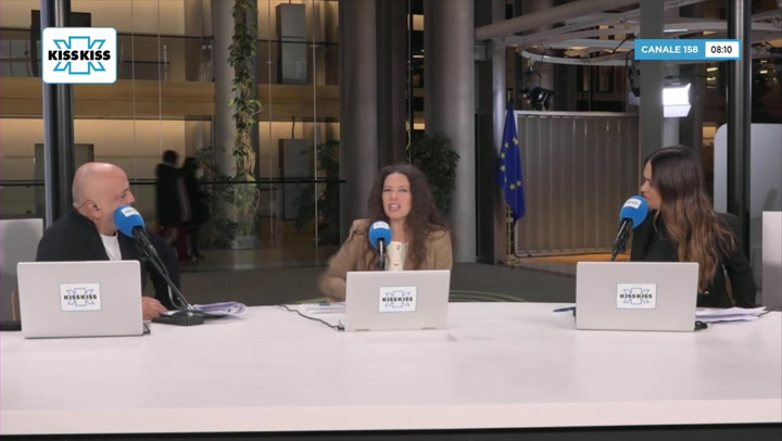 Antonella Sberna Vicepresidente del parlamento europeo nel Pippo Pelo Show