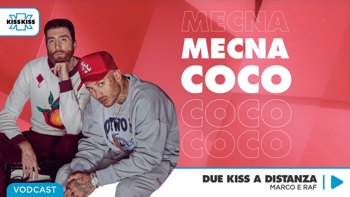 Due Kiss a Distanza con Mecna e Coco