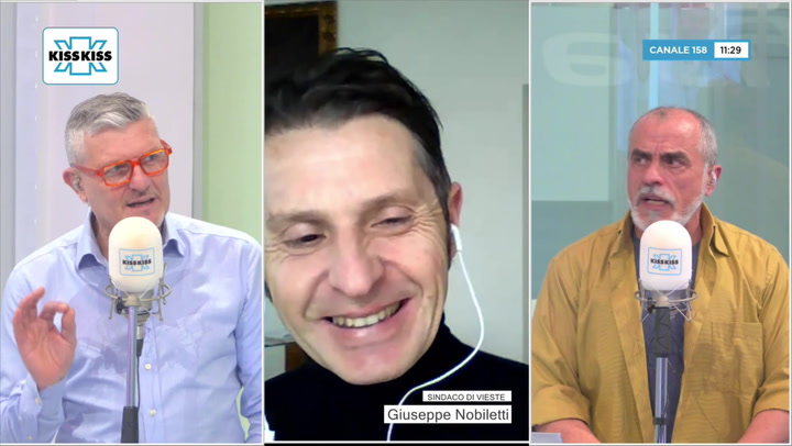 Saluti da Kiss Kiss - Giuseppe Nobiletti Sindaco di Vieste (FG)