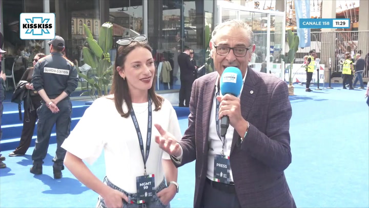 Giulia Caleca in diretta dall'Amerigo Vespucci