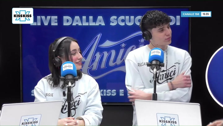 Angie e Riccardo in Dedikiss