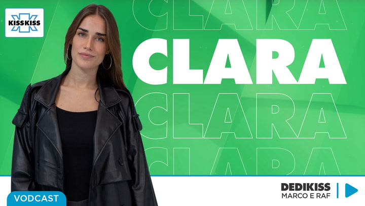 Clara in Dedikiss