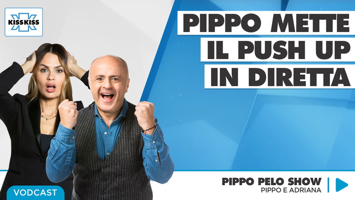 Pippo mette il push-up in diretta