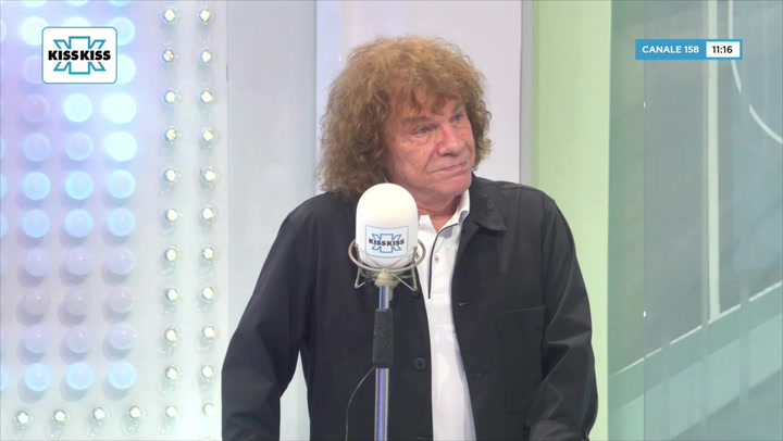 Riccardo Cocciante in Good Morning Kiss Kiss