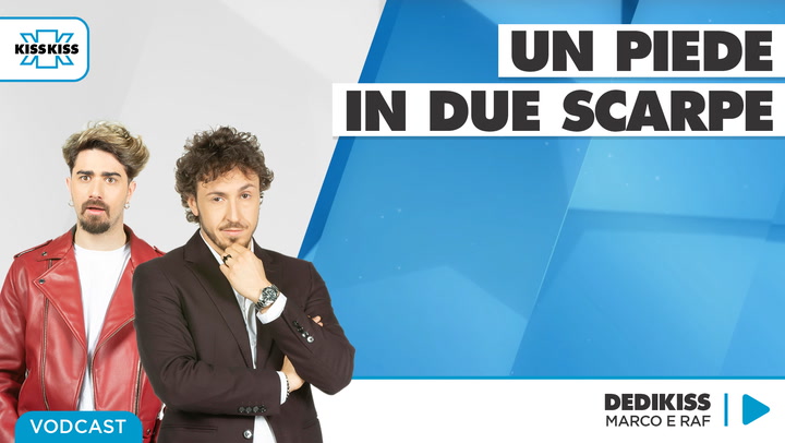 Un piede in due scarpe in Dedikiss