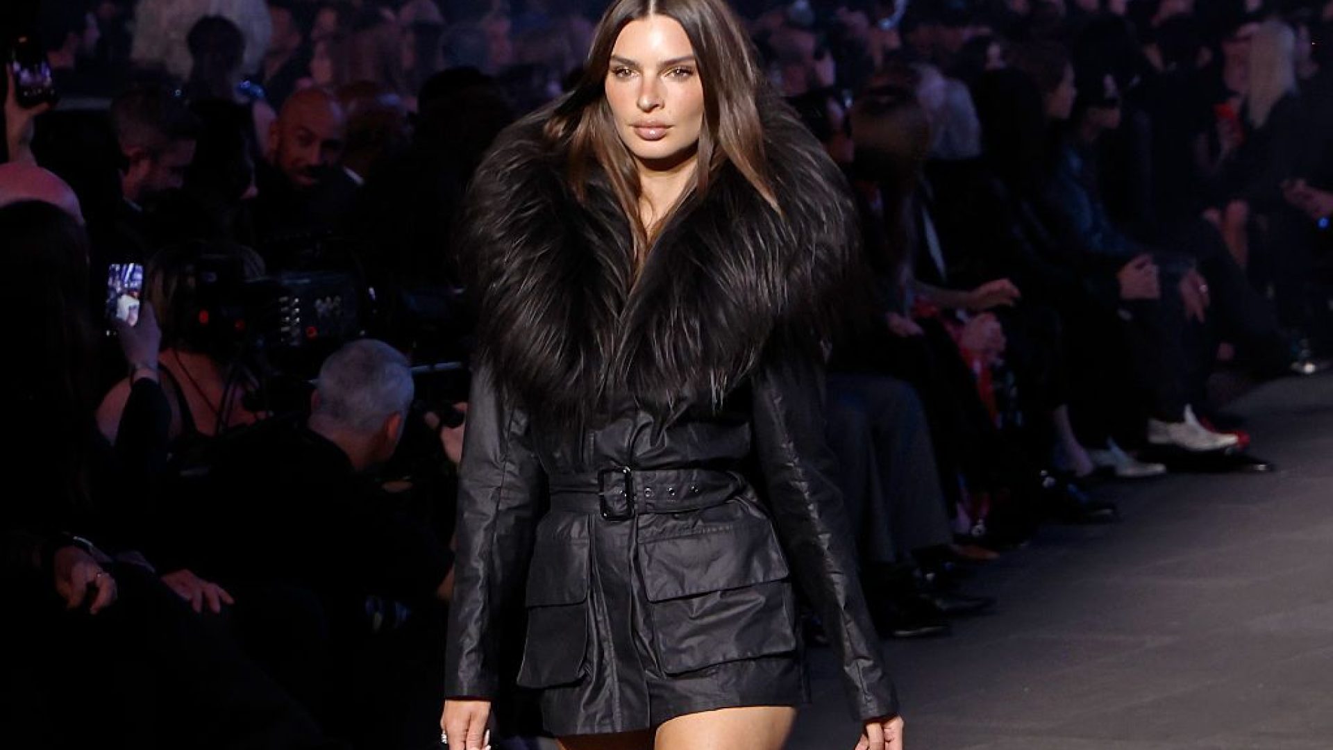 55-Ratajkowski.jpg