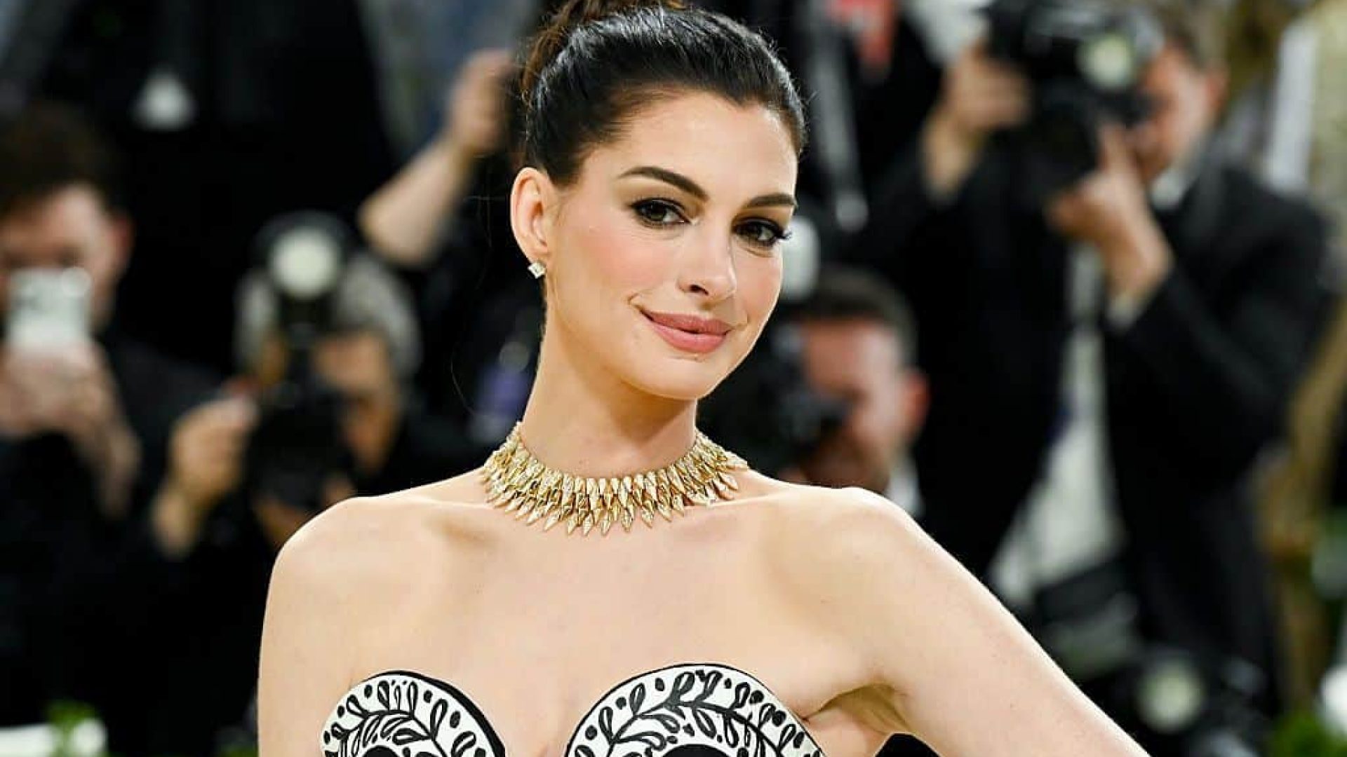 Anne Hathaway.jpg