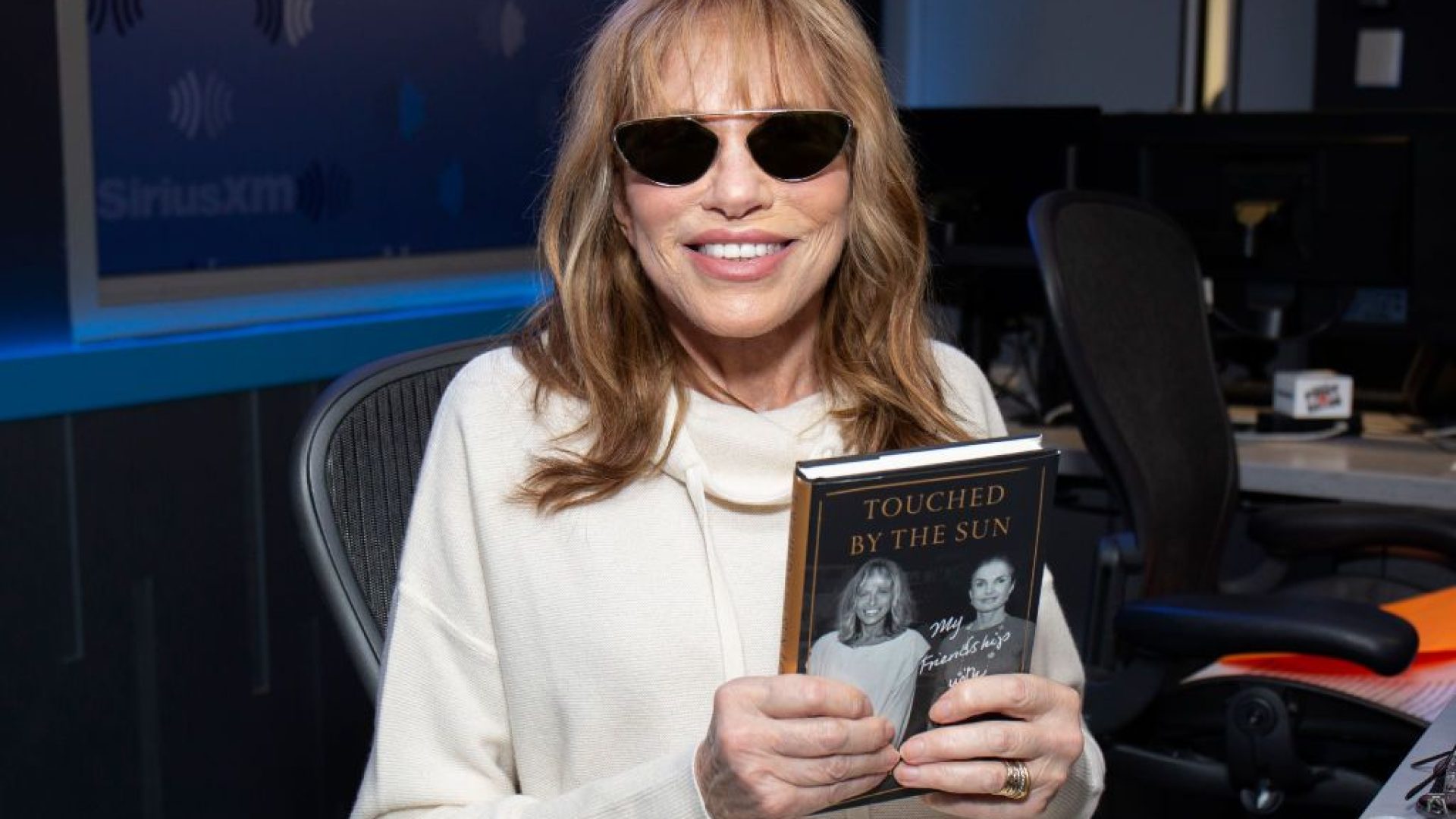 Carly Simon .jpg