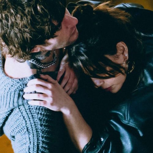 Emma feat. Rkomi - Vacci Piano 600x600