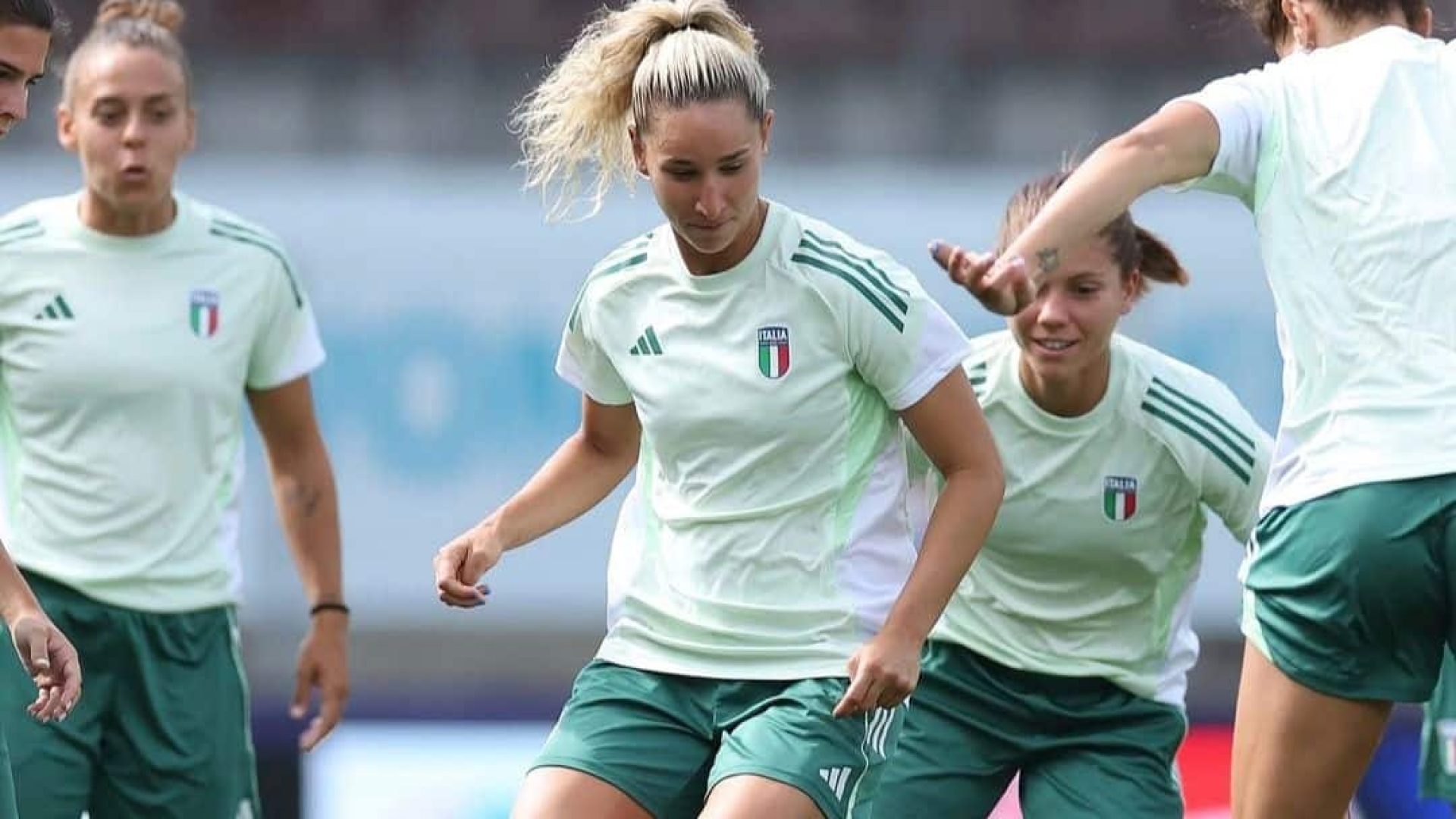 Italiafemminile727.jpg