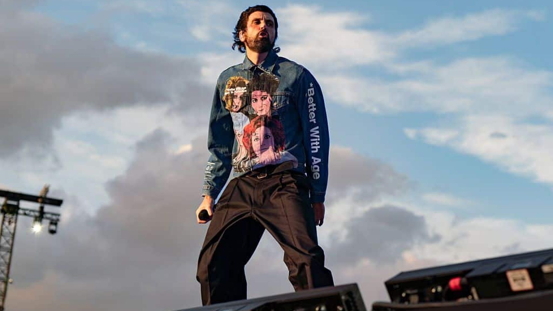 Kasabian-pizzorno.jpg