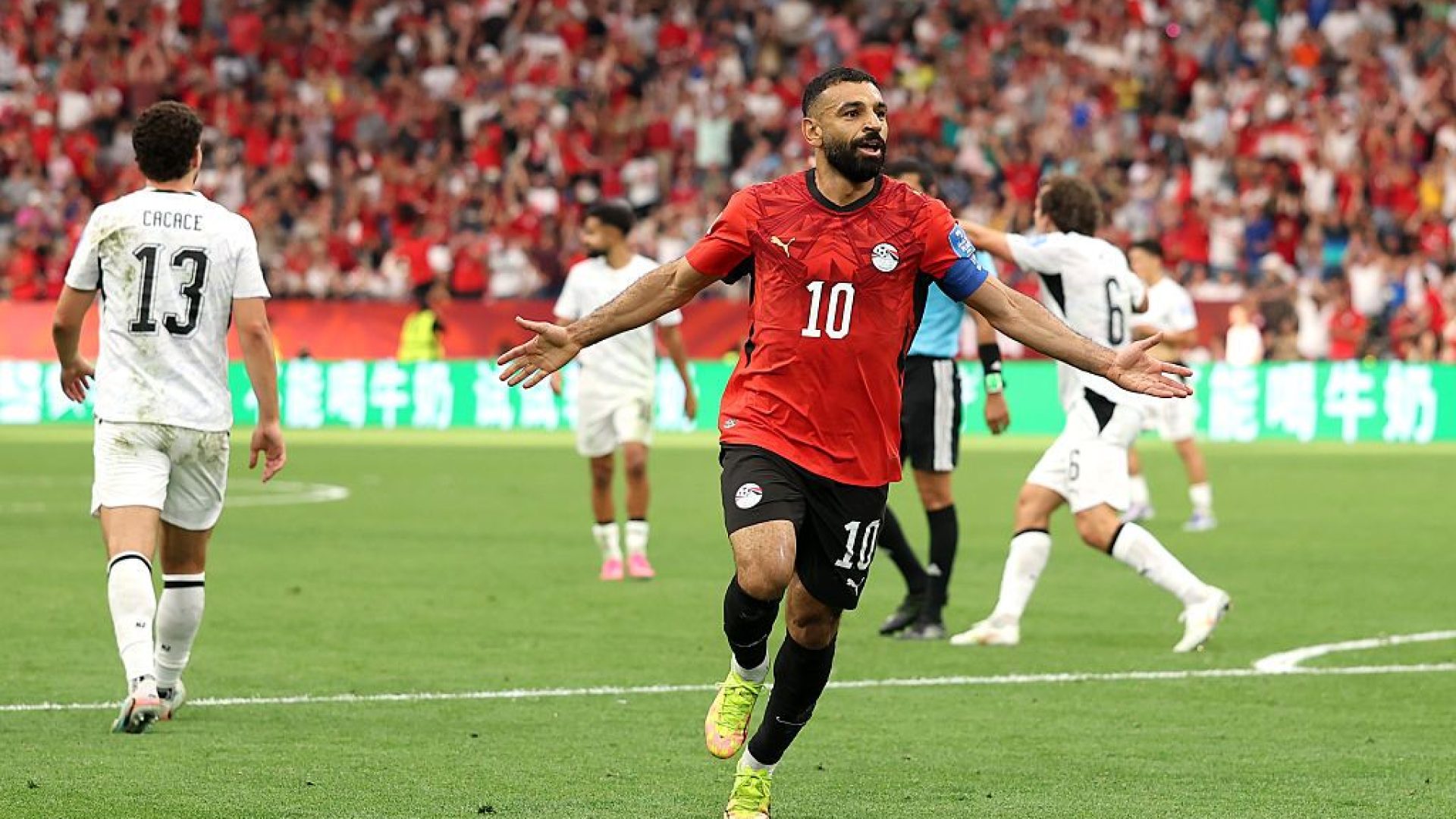 Salah-11.jpg