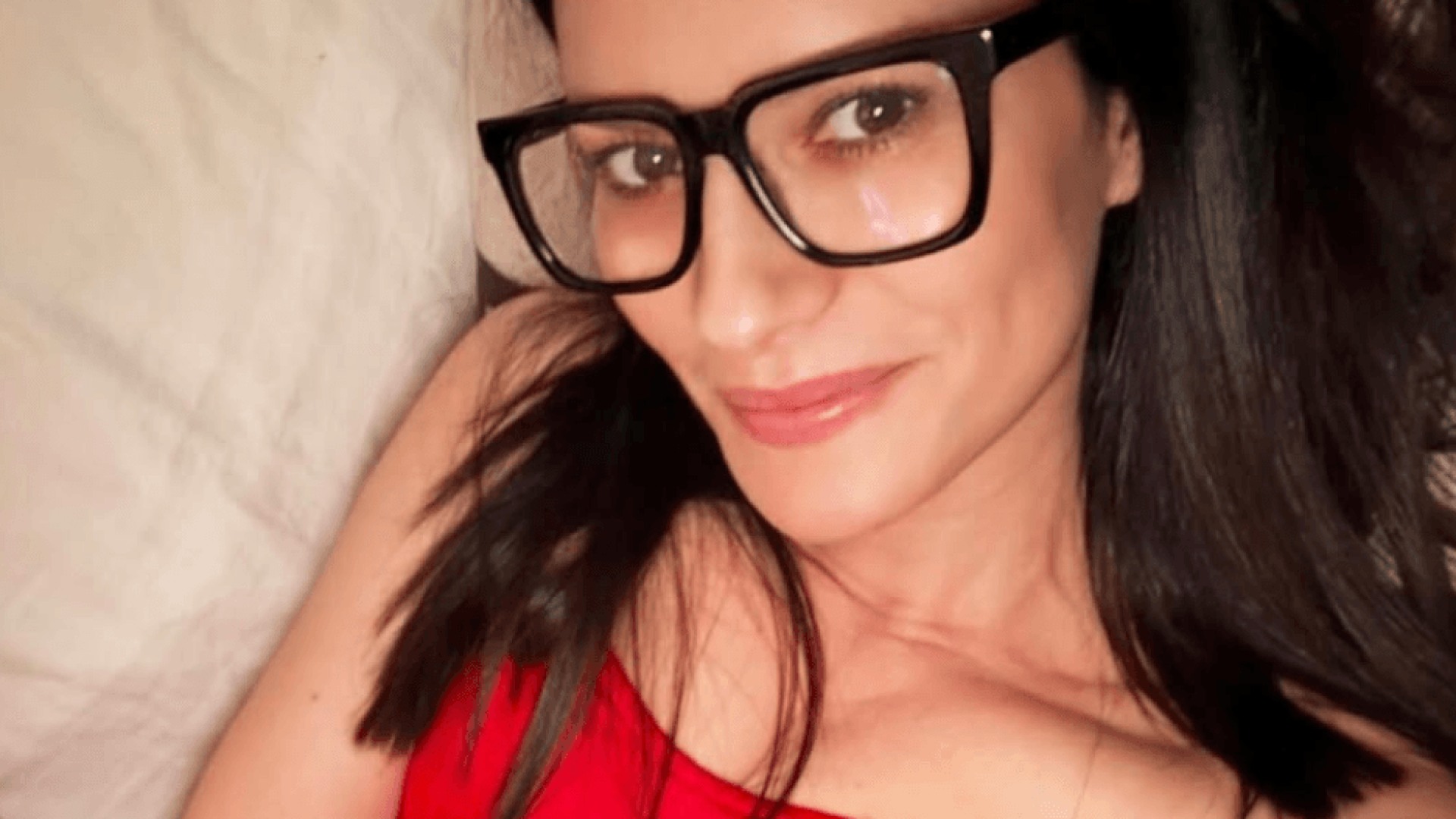 laura-pausini87.png