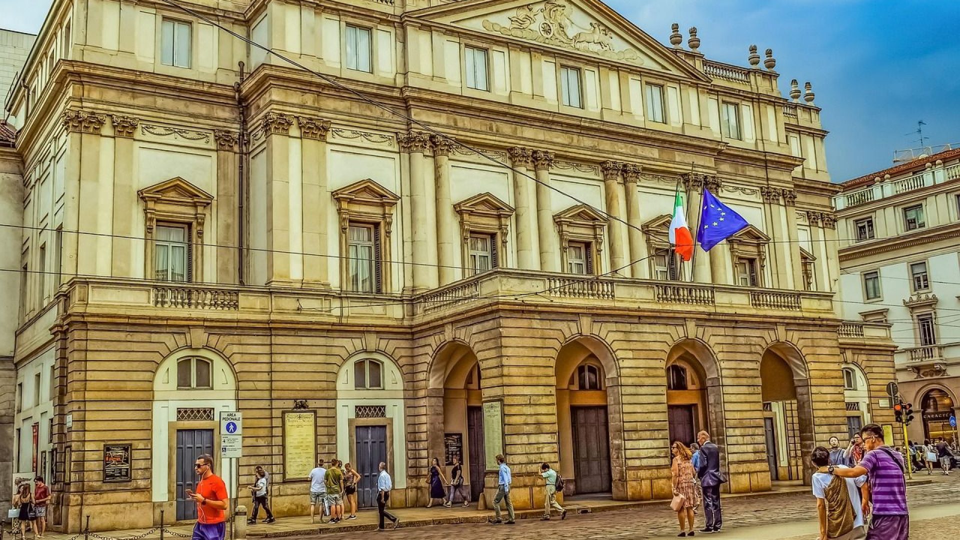 teatro-alla-scala-3620153_1280.jpg
