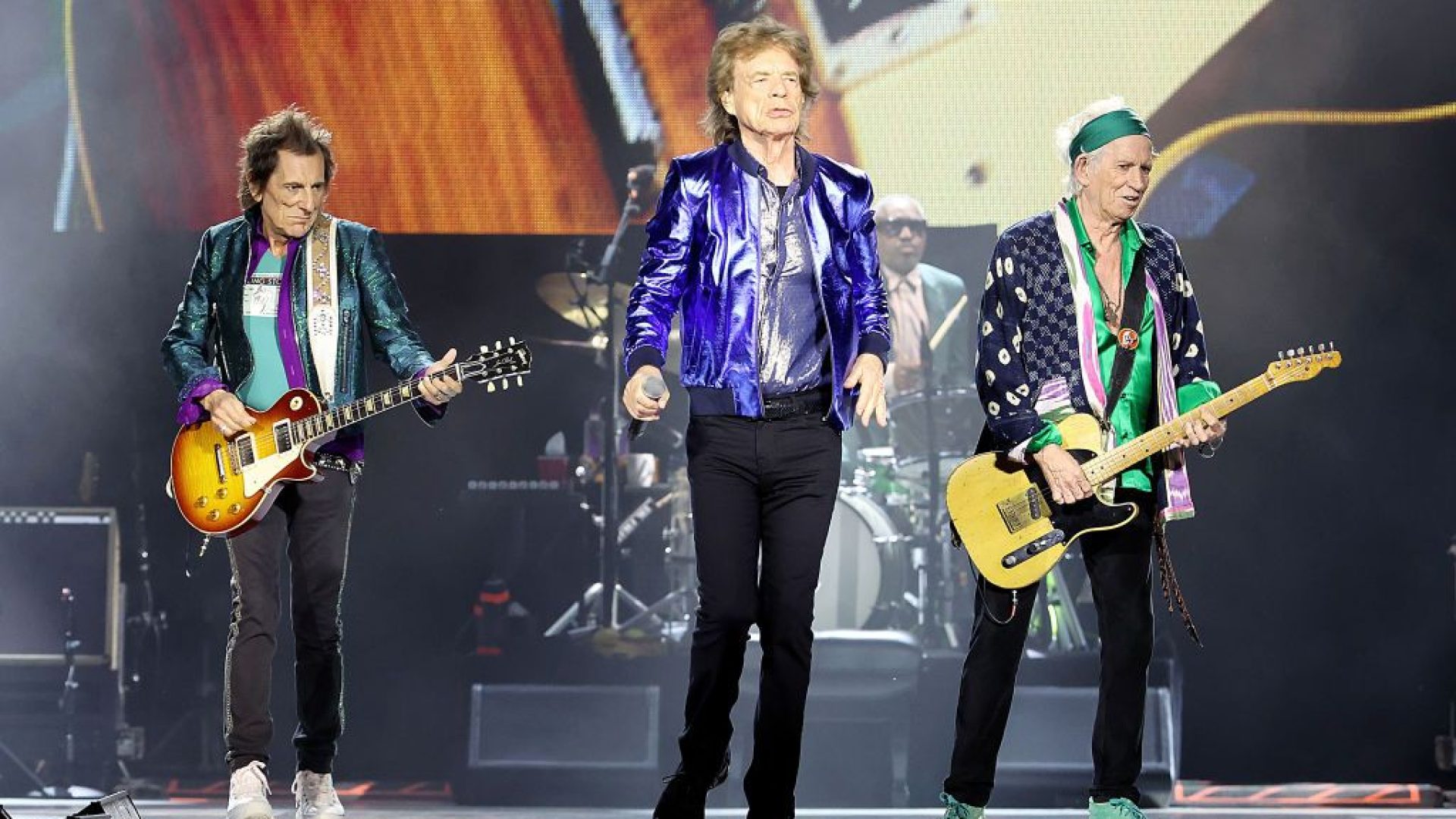 the-rolling-stone-3.jpg