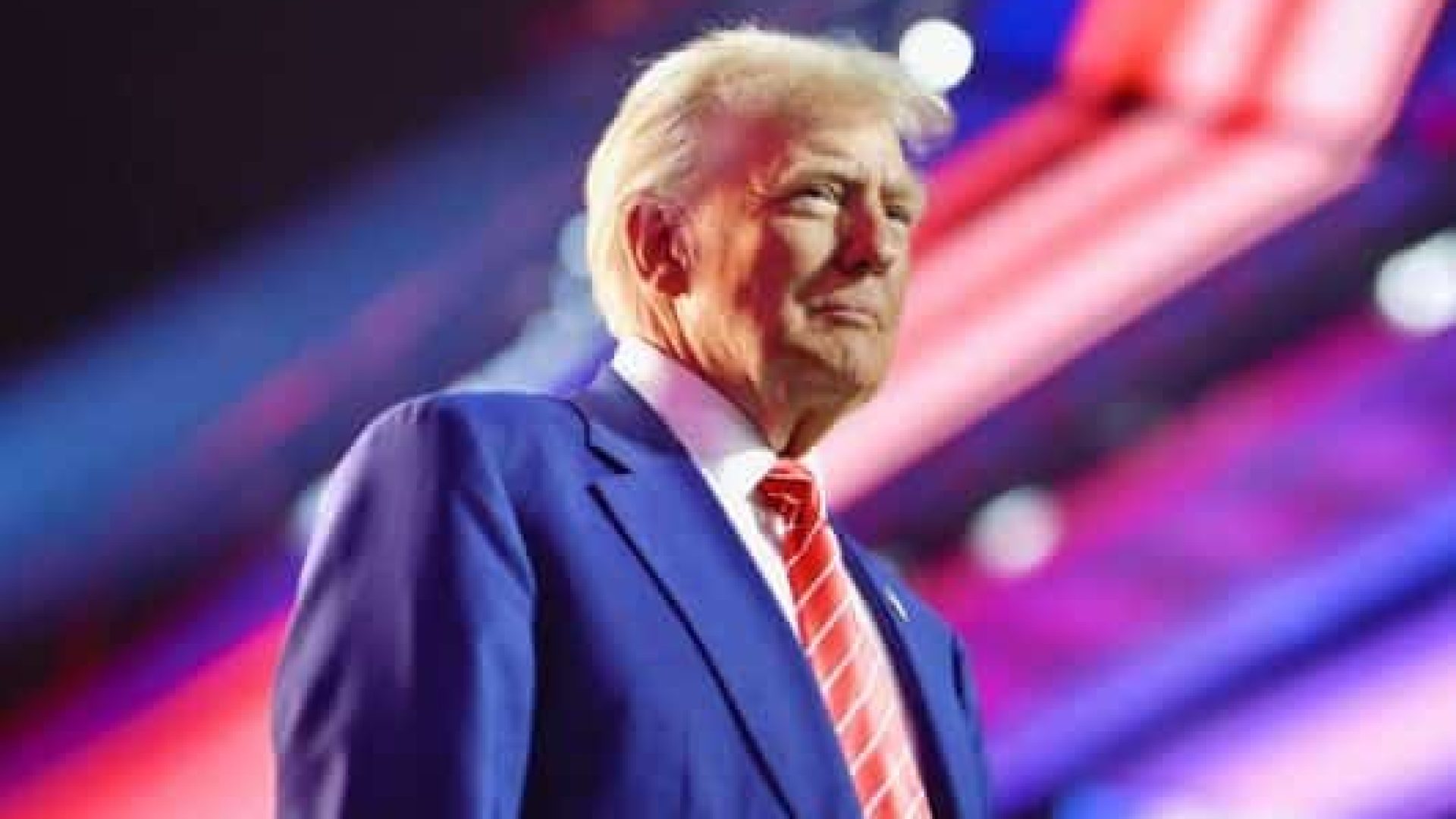 trump453.JPG